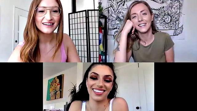 Webcam lez babes toying and rubbing their wet shaved areas