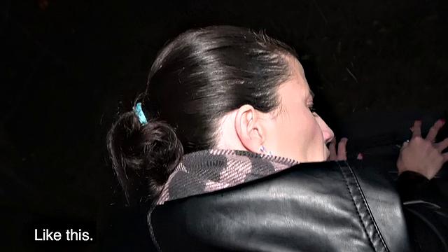 Watch this hot chick give a steamy outdoor handjob and get a hot facial