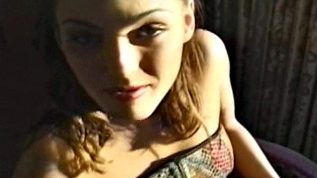 Retro lesbian spreading action