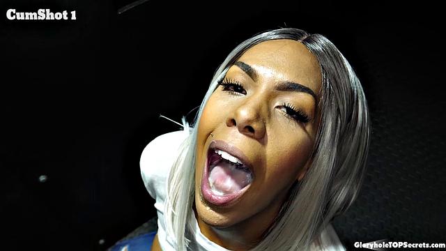 Лексси Даймонд не остановить - десять глубоких глотков спермы подряд, все до капли!