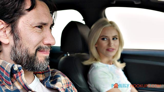 Kiara Cole & Tommy Pistol