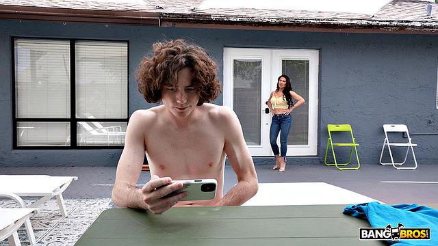 Storm is coming for gooners