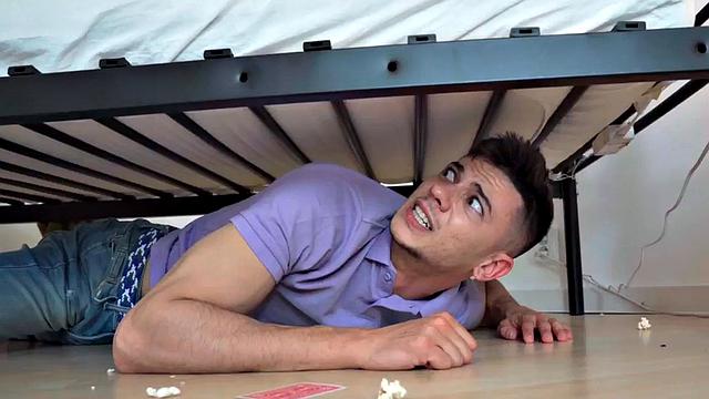 21yo perkyboobs chick fucked by roommate after kissing