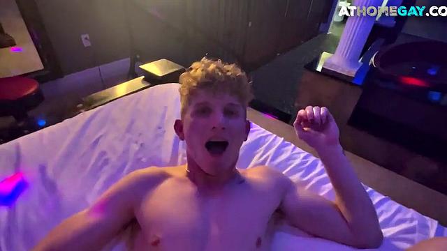 Homemade stud barebacked by BF in bed after bathtub action