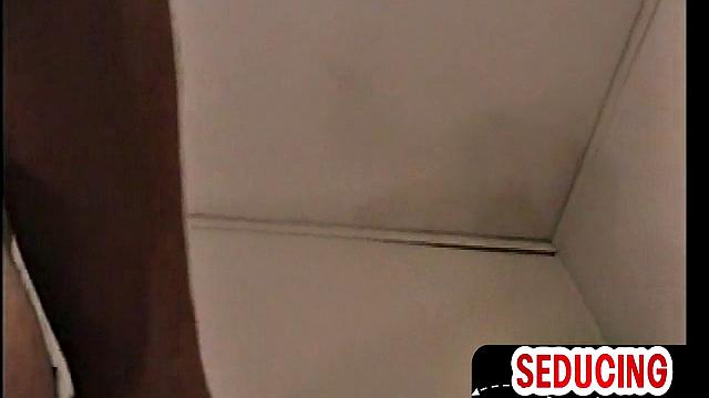 Straight guy enjoys solo session