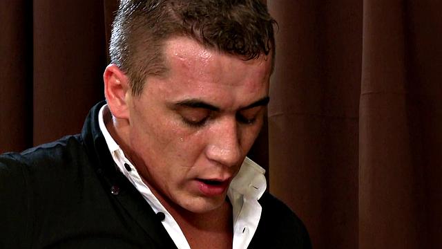 MILF Lucy Bell Stuffs Both Holes