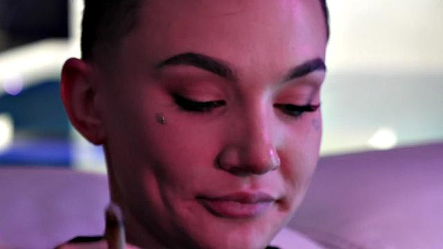 Dyke F2M fucking smoking slut