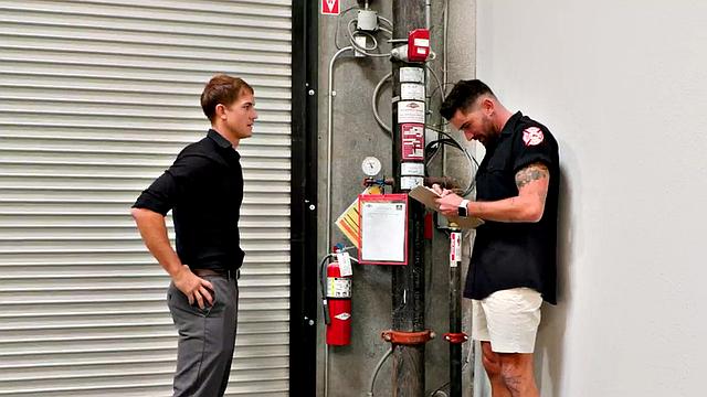 Tattooed jock barebacks tight asshole in office