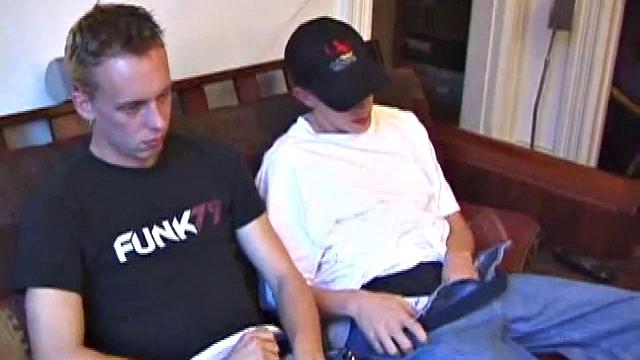 Shane and Roar Flip Flopping