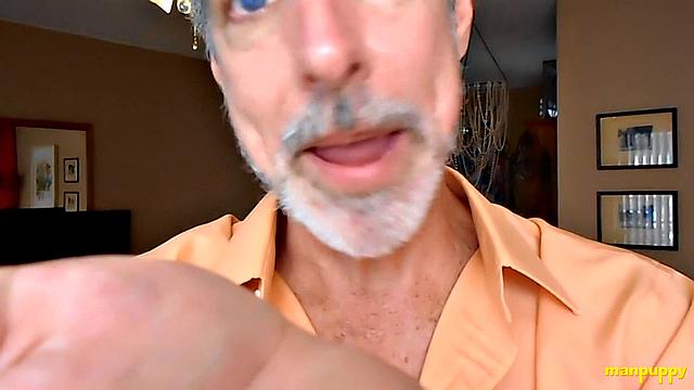 Throat Check - DADDY GIANT 34 - Richard Lennox
