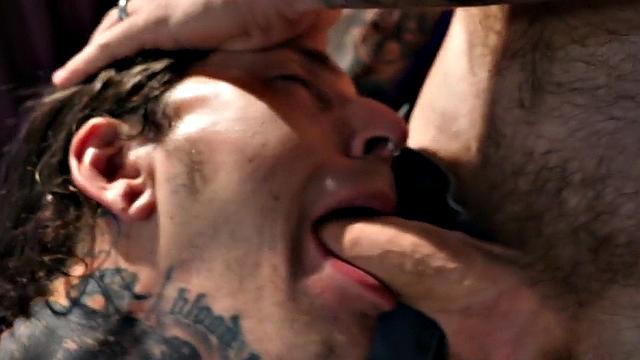 Tattooed bottom barebacked by crossdresser top stud