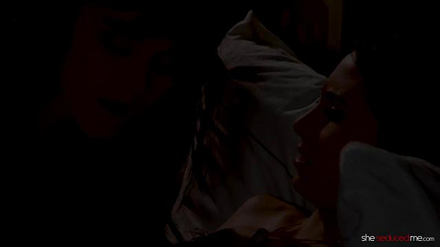 aMssaging Stepmom 02