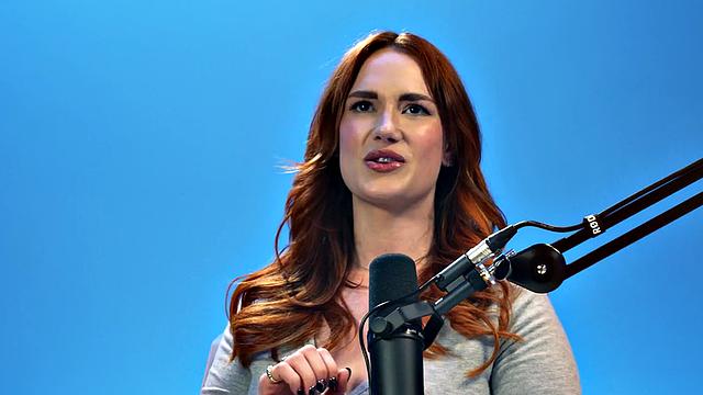 Solo busty ginger fingering hairy pussy till orgasm