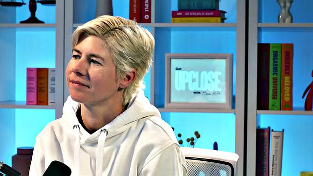 Solo busty ginger fingering hairy pussy till orgasm