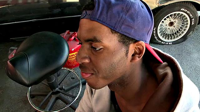 Nubian stud picked up and fucked by white gay