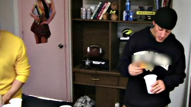 Real college dudes going gay