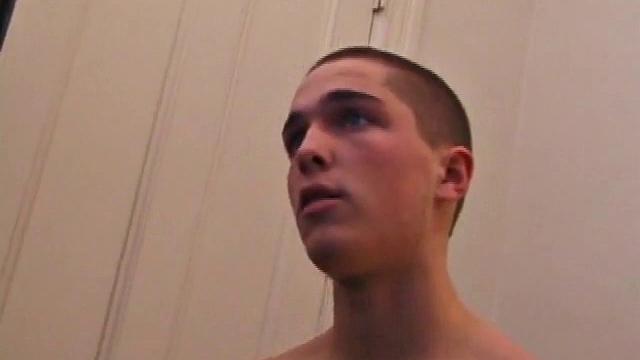 After slowly warming it up, Jesse Fisher gets his cock ready to shoot. He strokes lying down, and then stands against a wall to give us an amazing profile.