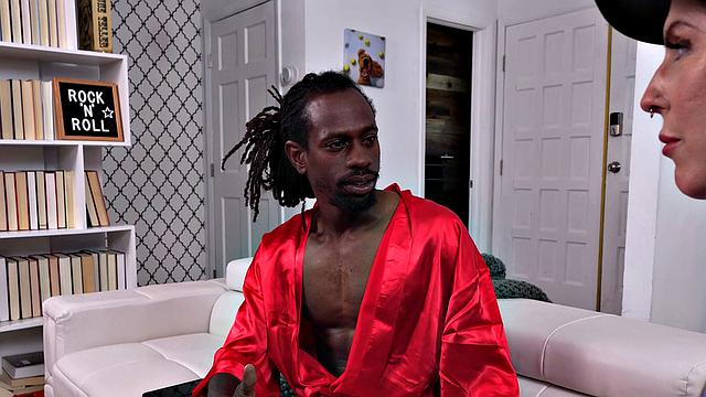 Nutsy Ex-Security Babe Gets BBC Creampied