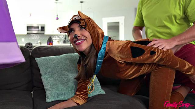 Would You Do It For A Snack - S4:E1