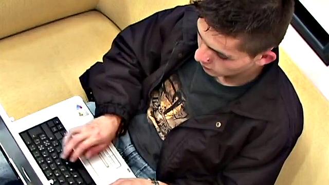 Latin boy Gustavo wants to get fucked and Deivis is happy to give him the dicking he desires. On a sofa, the twinks kiss and quickly strip, before Gustavo goes down on his top.