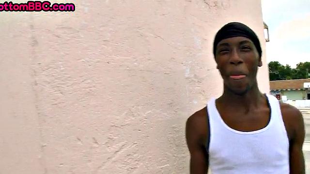 Black thug from the hood fucked in public by white top