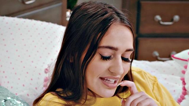 Hairybush babe riding her beau