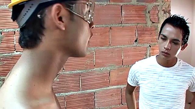 Мансуэль и Альфредо жарко трахаются по-латински, страстно и мощно