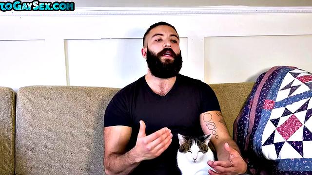 Hairy MTF gets pussylicked and fucked by bear