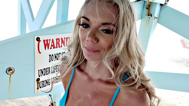 Hot Blonde's Public Sex