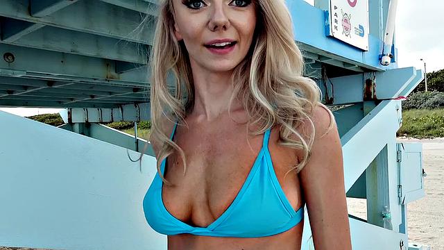 Hot Blonde's Public Sex