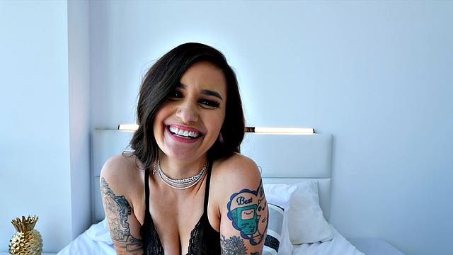 Tattooed Luna Lovely Receives A Dripping Creampie In POV