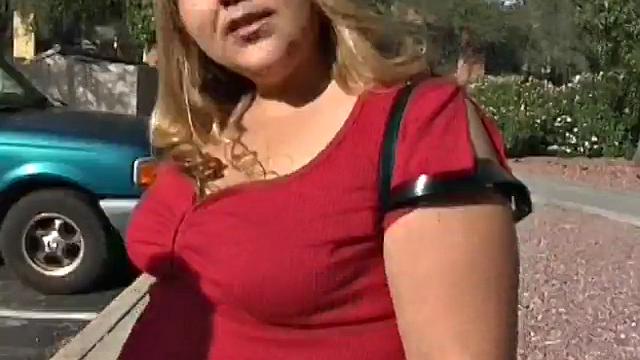 Sweet Plumper Marisella with a Black Guy