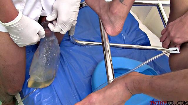 Asian doc cocksucking patient