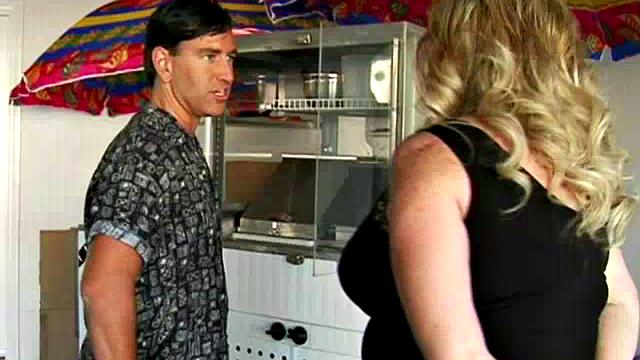 Chunky MILF Loves Meat