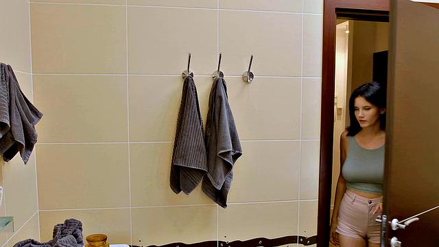 SIS.PORN. Thats MY toothbrush… and thats MY cock