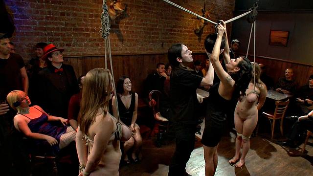 Slutty MILF enjoys fucking hardcore in tight pussy hole