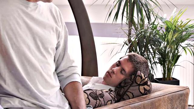 Stepdad seduces his ginger stepdaughter with his glasses and dirty talk