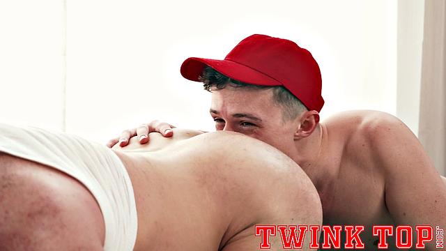 GRANT DUCATI - Tag In