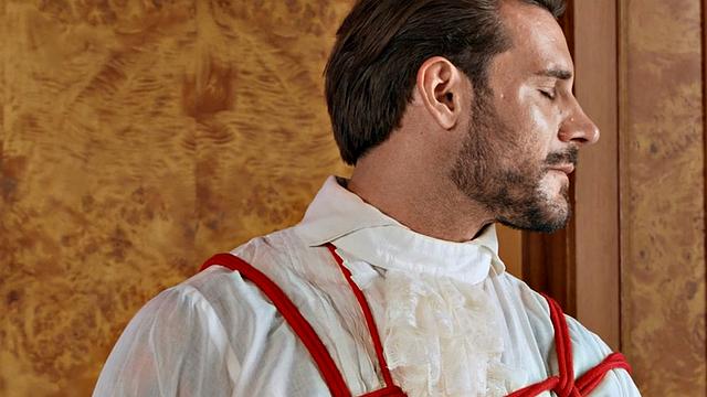 Nasty shemale fucks perverted woman in tight pussy hole