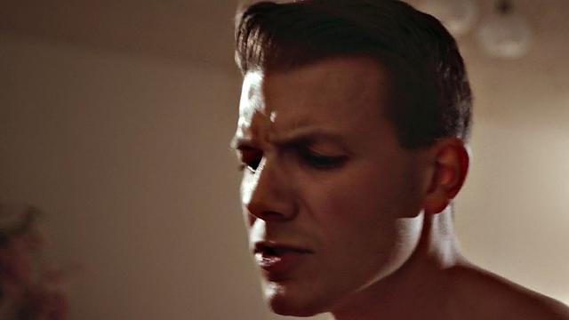 Cockhungry Stepmommy rammed in doggystyle by Stepson