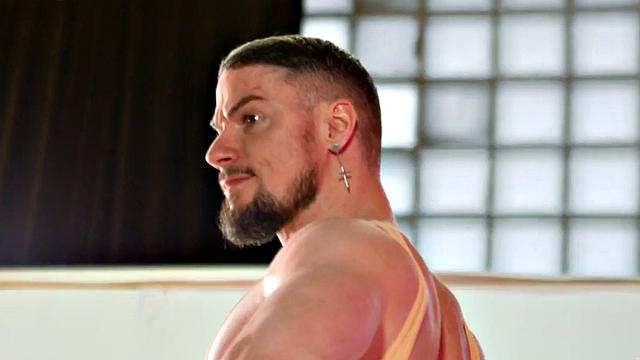 Redhead yoga TS fucked by trainer after cocksucking