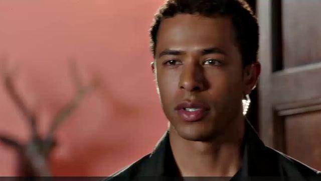 Merritt Patterson in hot bra Elizabeth Hurley in sexy lingerie