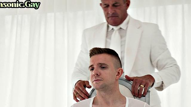 Submissive toyed n jerked by Mason in religious session