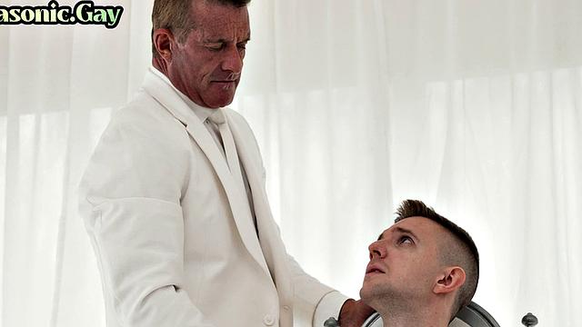 Submissive toyed n jerked by Mason in religious session