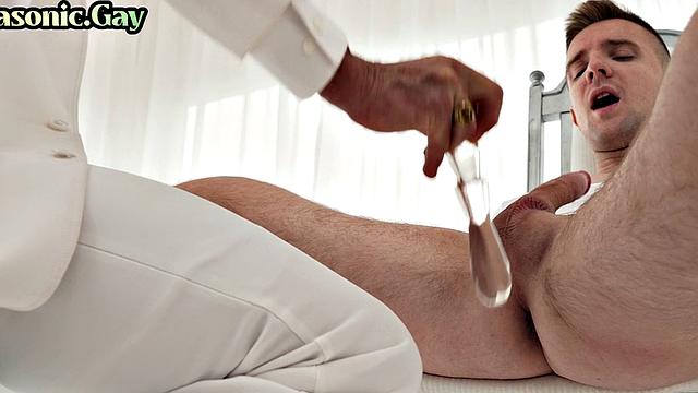 Submissive toyed n jerked by Mason in religious session