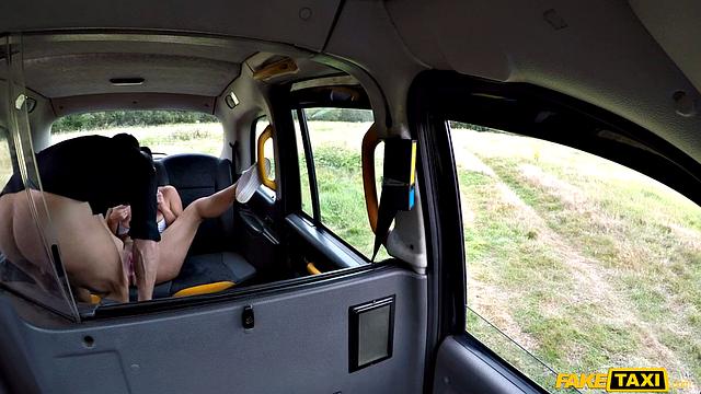 Texas Patti rides in the UK