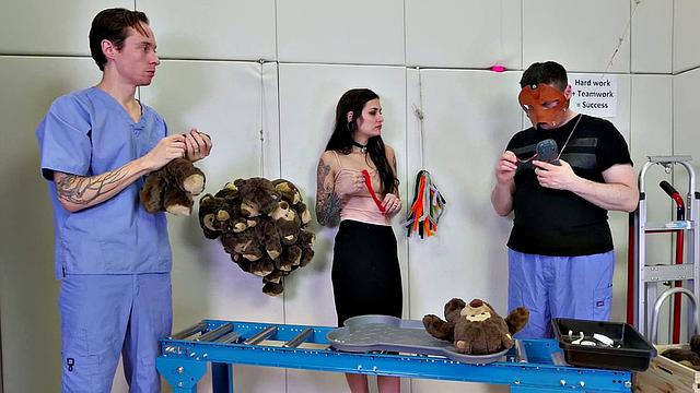 Threeway sub spit roast for BDSM teen