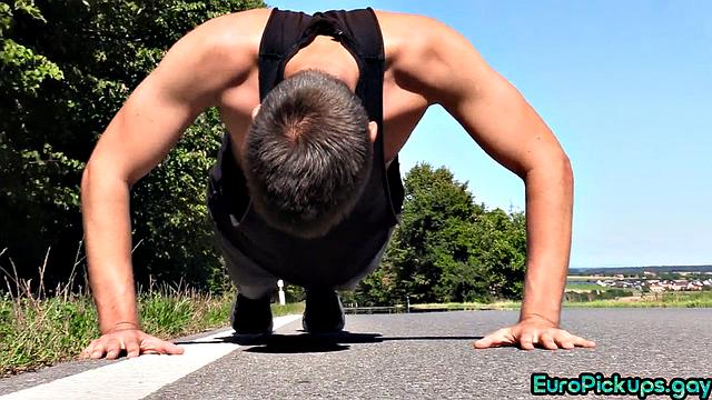 Fooled athletic enjoys tugging dick