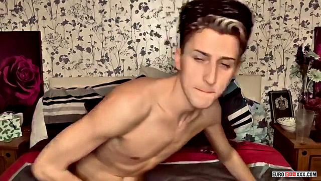 Playing with Dildo featuring Slim Austin - Austin Greenwood