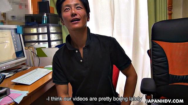 Watch another outdoor fuck for Noah Koizumi!